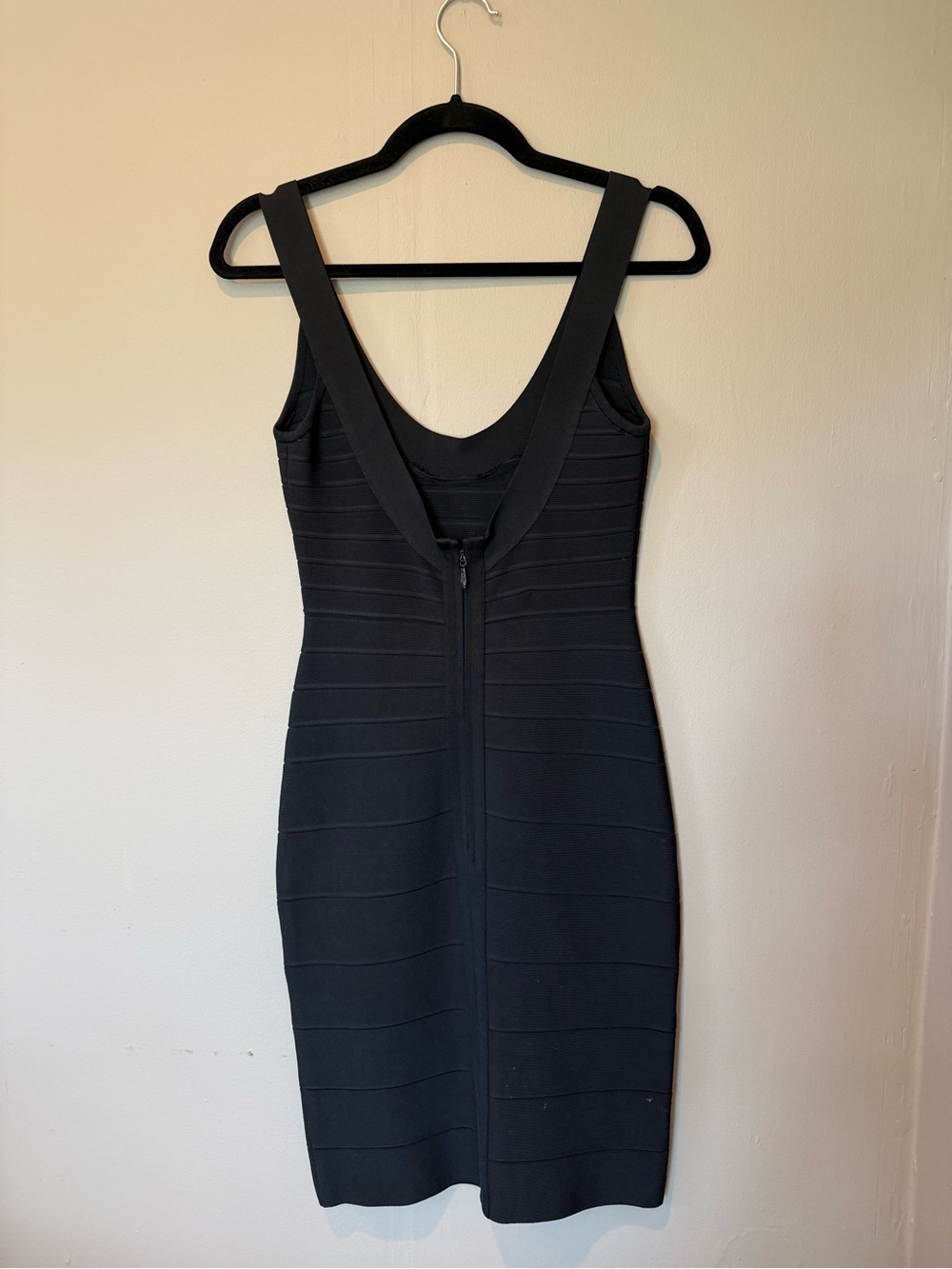 Herve Leger vintage black scoop neck dress - Picture 3 of 5
